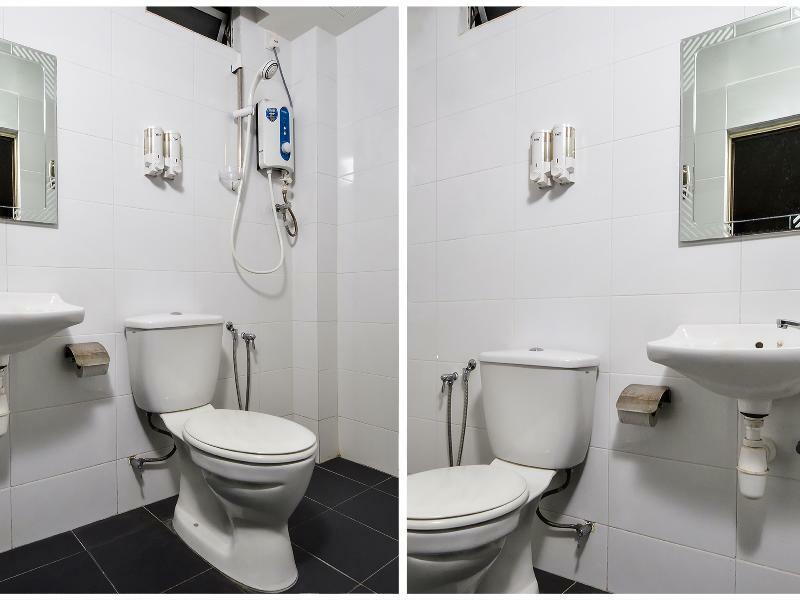 Hotel Zamburger Tengkera Melaka Exteriör bild